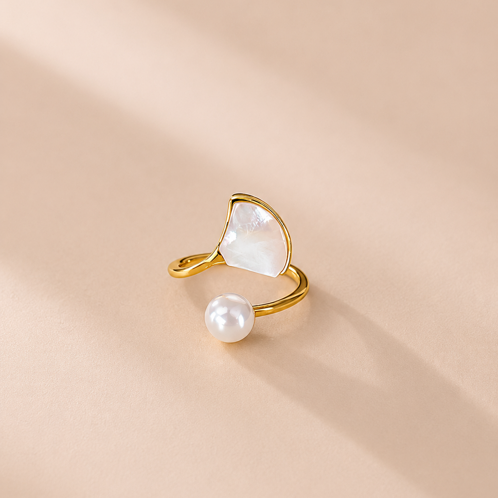 Pearl Wrap Ring Adjustable