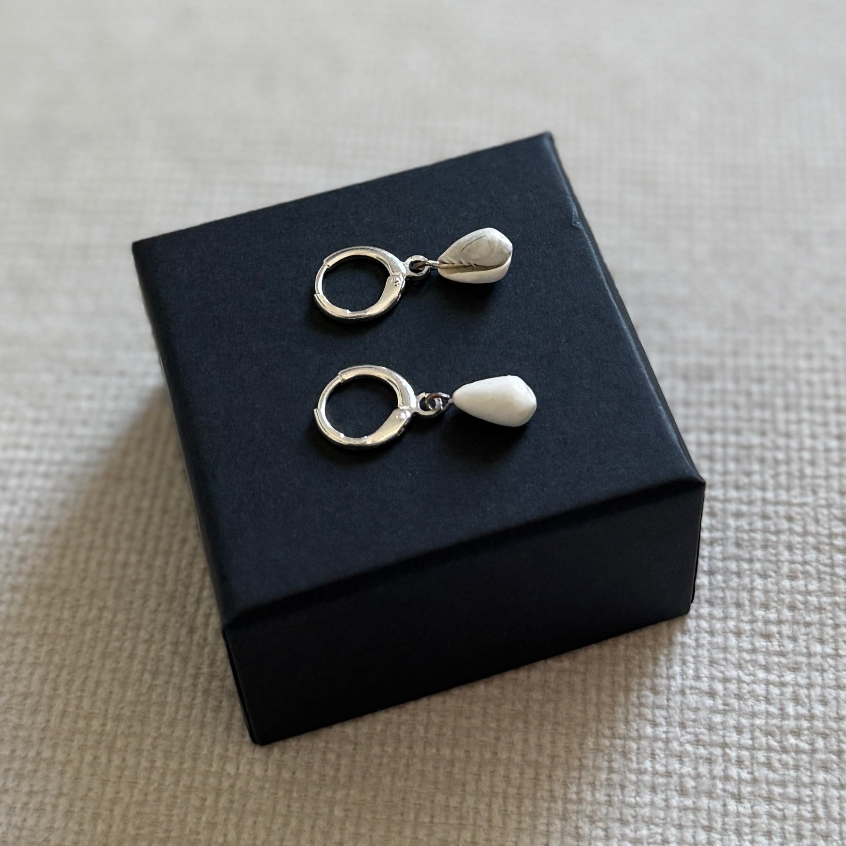 Piper Shell Hoops
