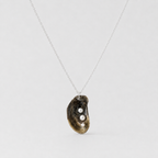 Oyster Pendant Necklace ~ Collins