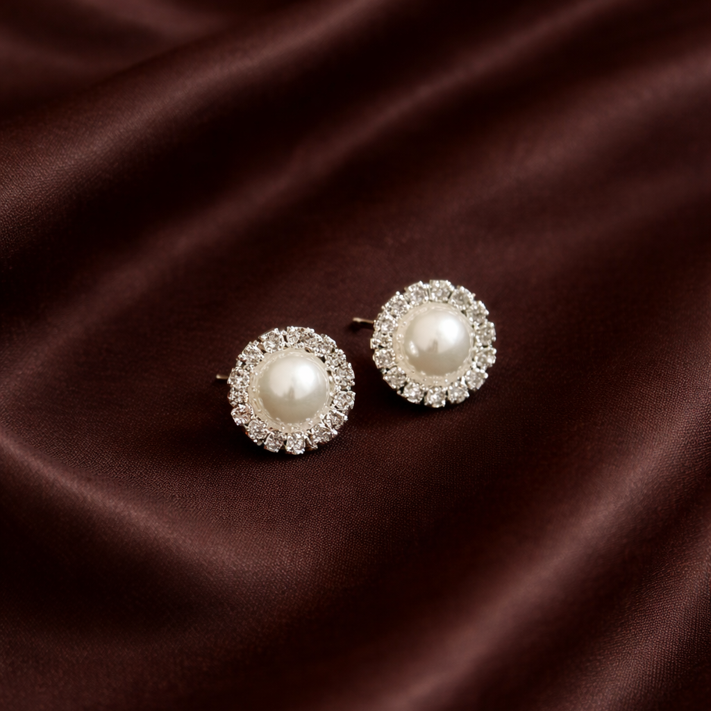 Cameron Pearl Studs