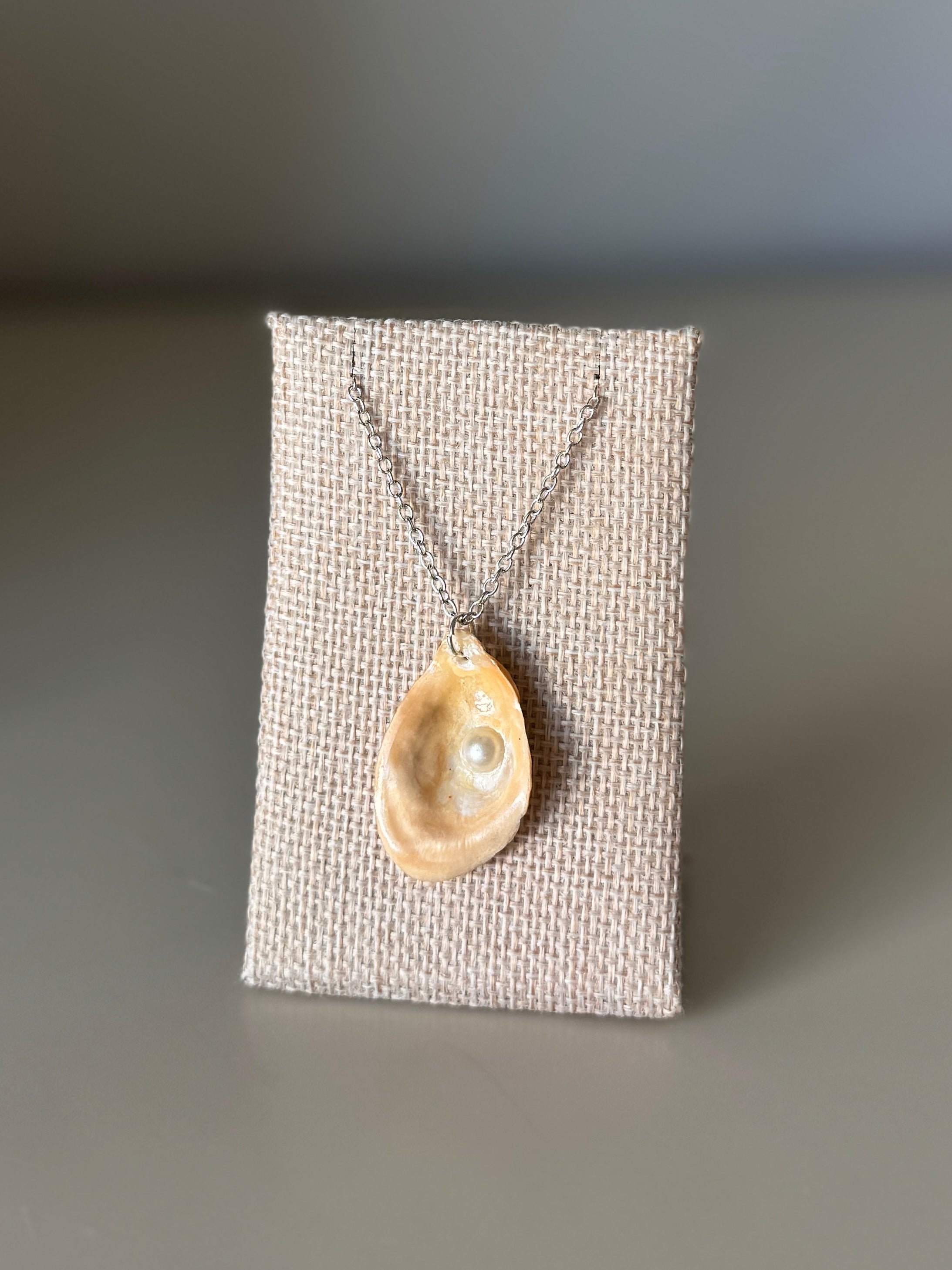 Taryn Oyster Shell Necklace