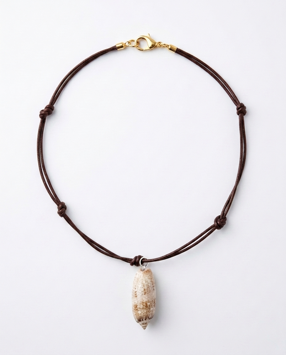 Anne Olive Necklace
