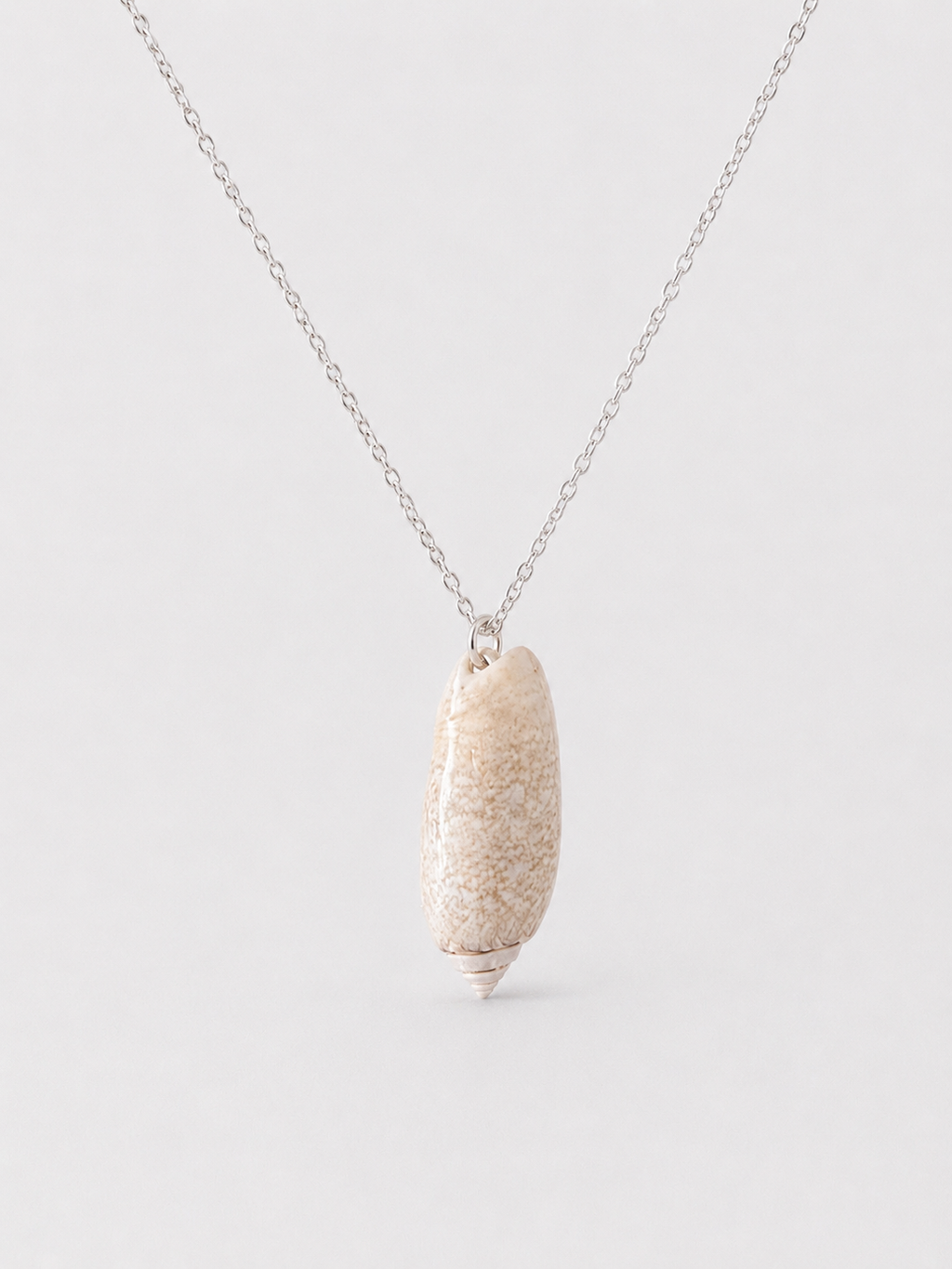 Shell Pendant Necklace ~ Olive