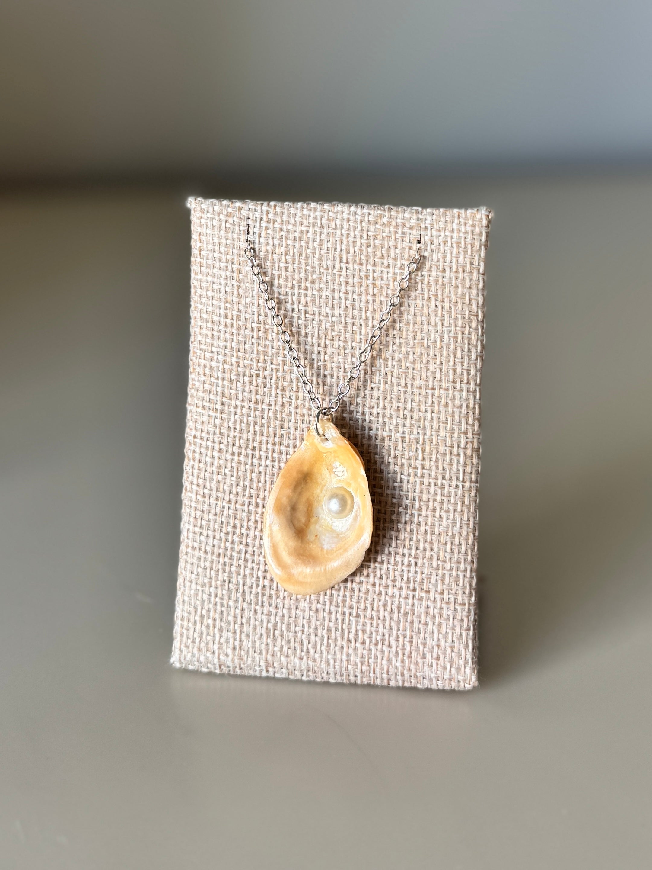 Taryn Oyster Shell Necklace
