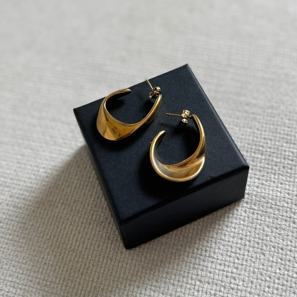 Sofia Gold Twist Hoops