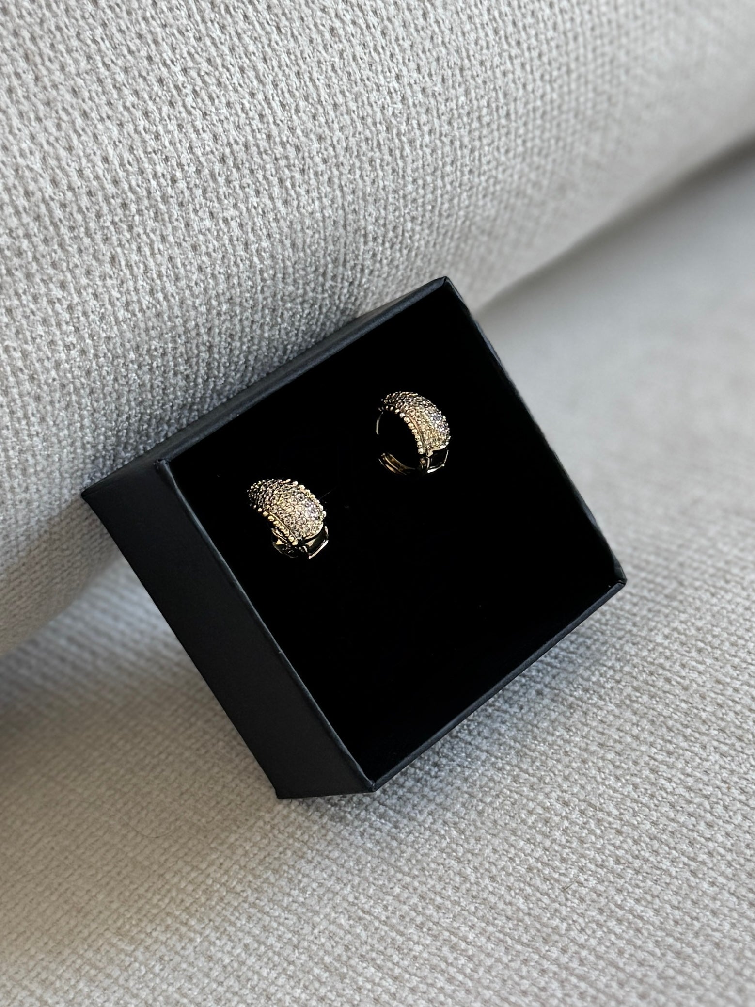 Daisy Diamond Hoops