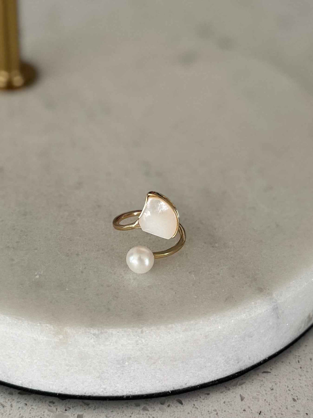 Pearl Wrap Ring Adjustable
