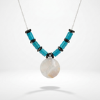 Perry Pendant Necklace