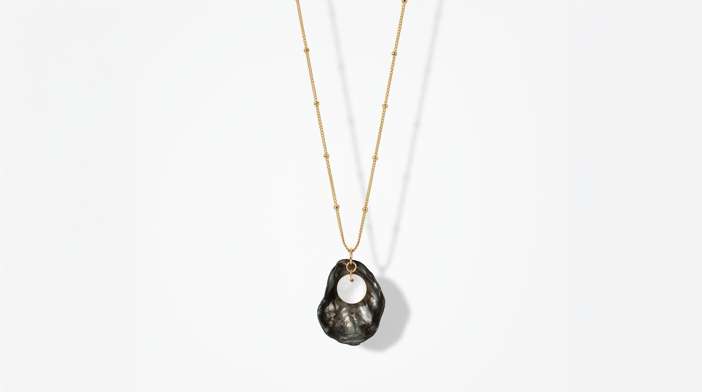 Ellie Pendant Necklace