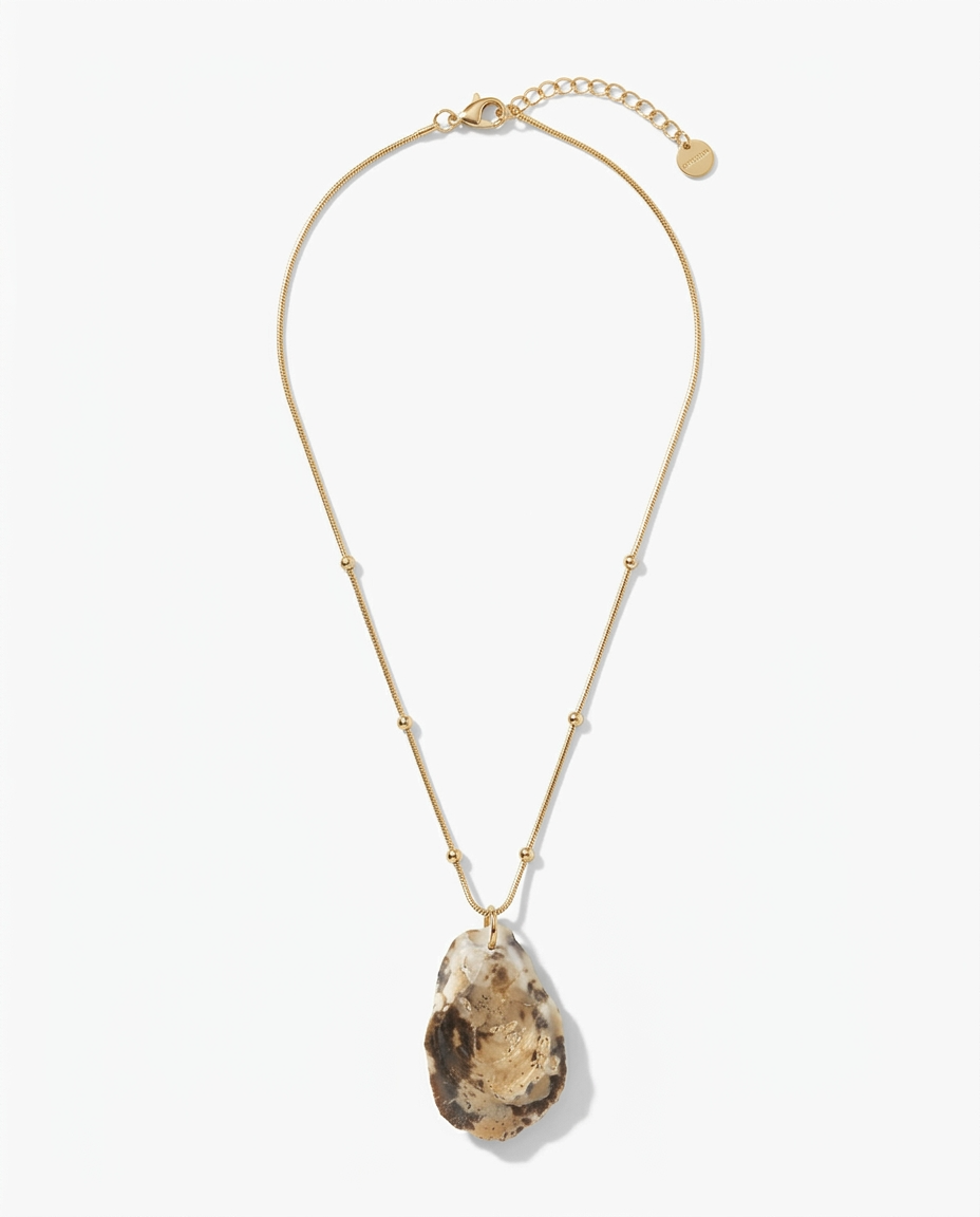 Quinn Pendant Necklace
